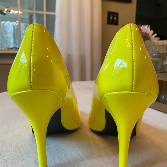 Rampage Yellow High Heel Pumps - Picture 4 of 12